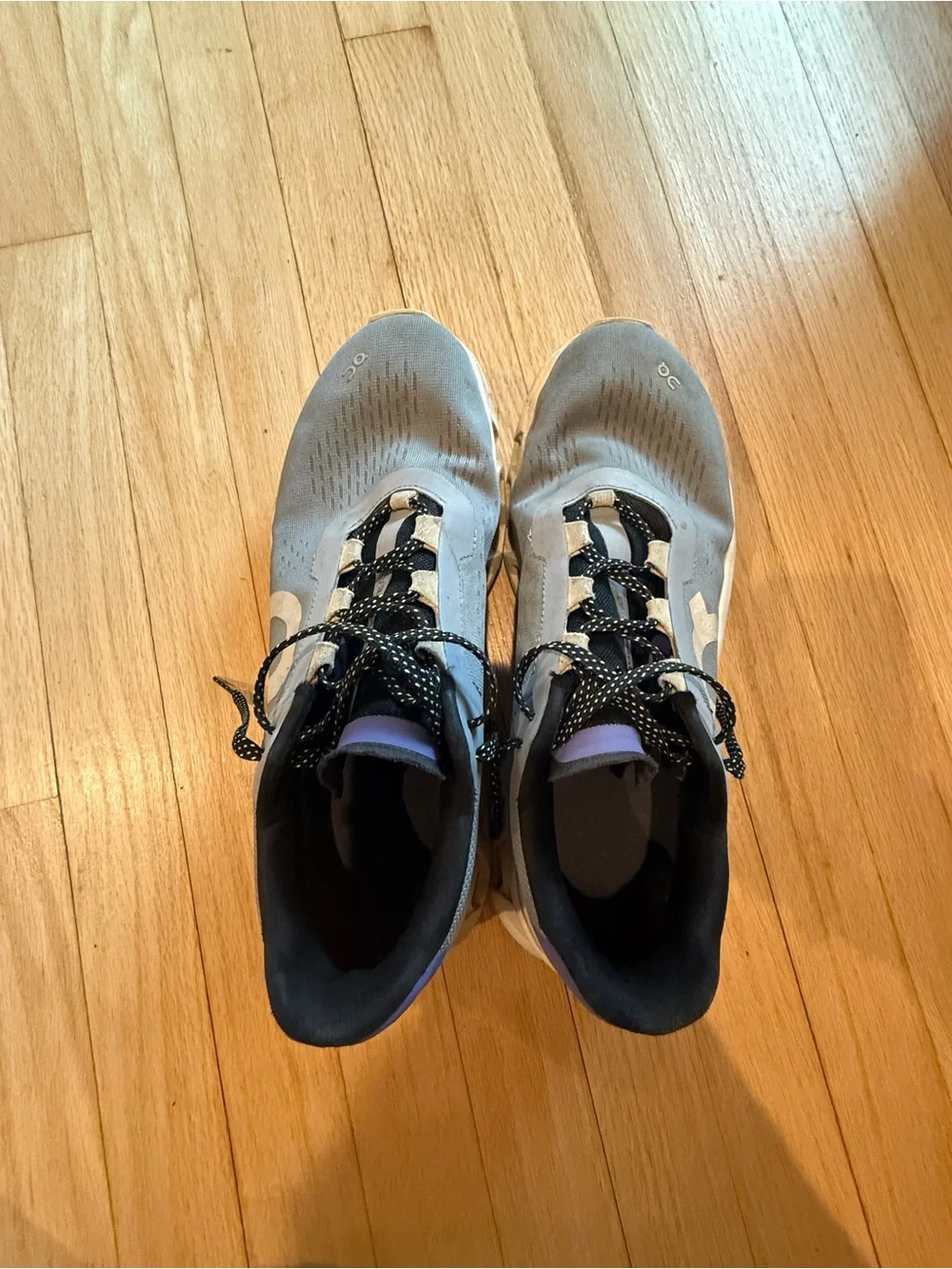 On Running Men's cloud monsters Gray and Purple Athletic Shoes